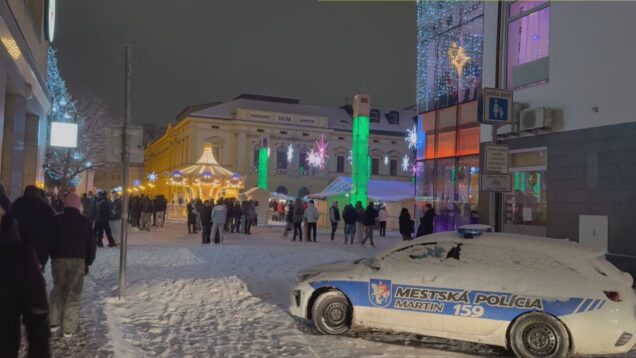 Mestská polícia v centre mesta krátko po polnoci zabránila incidentu. Pomohol im kamerový systém