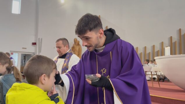 Popolcová streda pripomína ľuďom pôst, modlitbu a pomoc iným