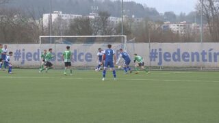 Martinskí futbalisti neprehrali už sedem zápasov v rade. V súboji s Kalinovom herne dominovali, výsledkom ich prevahy boli aj dva pekné góly