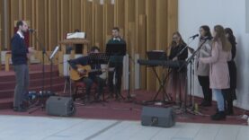 Mladí kresťanskí hudobníci predstavili svoj nový album, z ktorého zneli piesne na koncerte