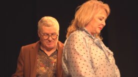 Turčianske divadelné dni priniesli tri predstavenia. Hrali ochotníci z Lipovca, Žabokrekov i Záturčia