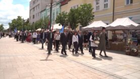 Mestom prešiel slávnostný historický sprievod. Pripomenul 165.výročie Memoranda národa slovenského