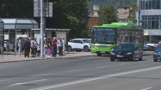 *Nastupovanie všetkými dverami už na jeseň *Mesto spúšťa opravy ciest a chodníkov *Martinská samospráva hospodárila s prebytkom *Polícia v Martine zachránila dieťa z uzamknutého auta *Nové značenie na dopravnom ihrisku v škôlke
