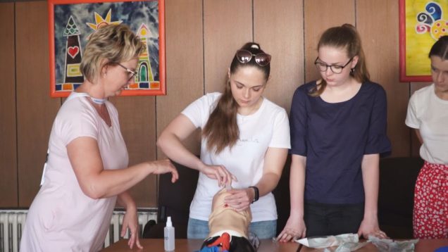,,Buďte pripravení, nie prekvapení.“ Študenti ošetrovateľstva si mohli vyskúšať na simulátoroch špecifické zdravotné úkony