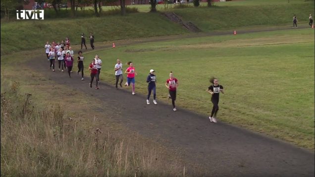 Cezpoľný beh otvoril tohtoročnú štafetu školských postupových súťaží. Zúčastnila sa ho takmer 100-vka vytrvalcov