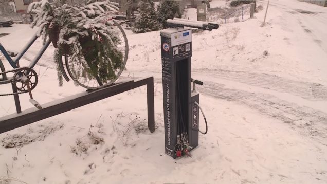 Do novej sezóny si pripravili pre cyklistov nový cykloservisný stojan 