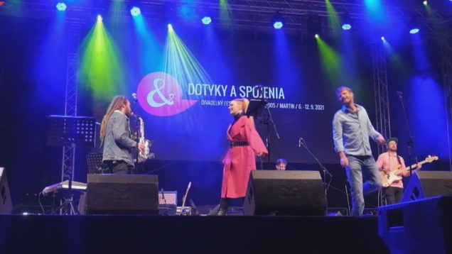 Festival Dotyky a Spojenia otvára už po 17-ty raz svoje brány. Pripravená je kvalitná a bohatá programová nádielka
