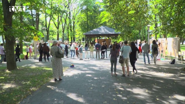 Hviezdoslavov park ožil umením. Študenti prezentovali kúsok z herectva, hudby aj grafického dizajnu