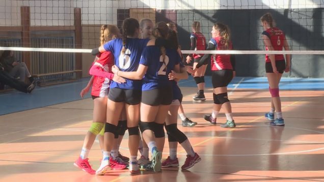 Kadetky Volejbalového klubu TASK Martin odohrali zápas proti TJ Lokomotíva Čadca