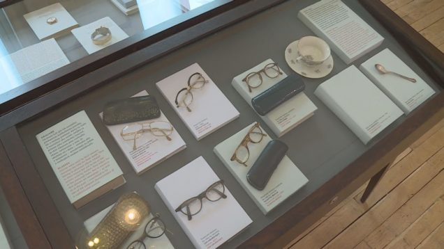 Literárne múzeum prezentuje pomerne neznáme zbierkové predmety spisovateľov