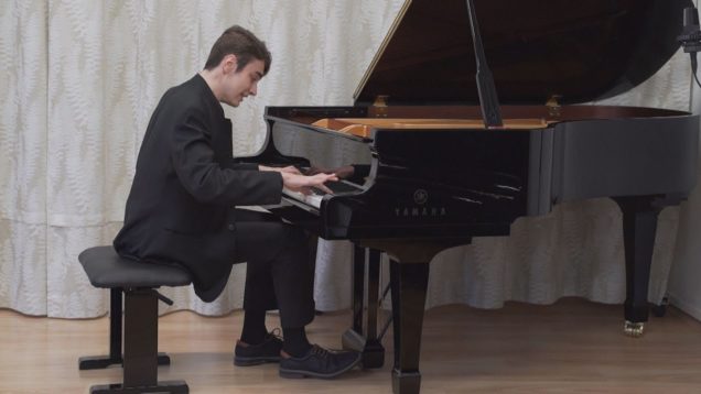 Mladý klavírny virtuóz sa tak ako vždy psotaral o jedinečný umelecký zážitok 