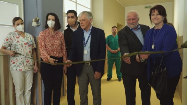 Oddelenie dojčiat a batoliat v martinskej nemocnici, na ktorom sa už značne podpísal zub času sa vďaka pomoci dobrých ľudí konečne dočkalo potrebnej obnovy