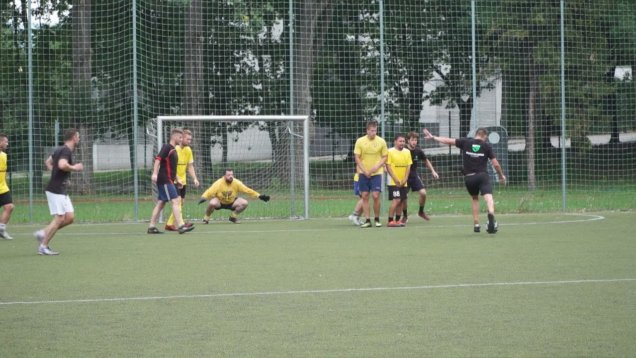 Po letnej prestávke sa opäť rozkrútil kolotoč malého futbalu. Už prvé jesenné kolo ukázalo, že odvetná časť bude zaujímavá