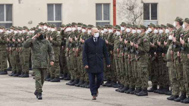 Potrebujú stany, dobrovoľníci a tlmočníci pomôžu, ŽSK podporí Ukrajinu, voj. prísaha, COVID ustupuje