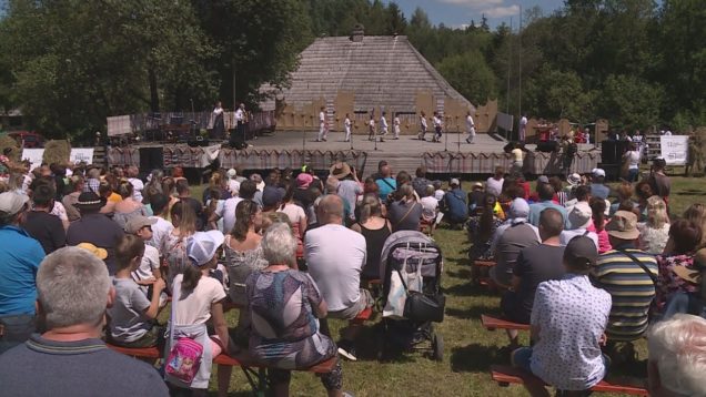 „Spievajme ľudové piesne, aby sme zachovali odkaz starých mám a otcov“. To je posolstvo našej kultúrnej perly – Turčianskych slávností folklóru
