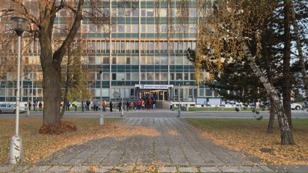 Sprísnenie opatrení podnietilo aj ľudí v Martine dať sa zaočkovať. V piatok využilo 152 ľudí VakciZuzku