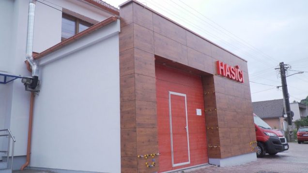 Súčasťou zrekonštruovaného kultúrneho domu v Záturčí je prístavba hasičskej zbrojnice