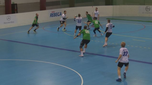 Tohtosezónnu premiéru proti silným Záhorákom zvládli martinskí hádzanári na jednotku s hviezdičkou