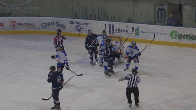 V súboji Martin vs. Slovan Bratislava B nadelil rozhodca až 82 trestných minút. Emócie si viac na uzde udržali domáci