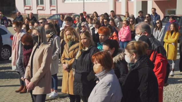 Viac ako 20 tisíc ľudí podpísalo petíciu Za zachovanie akademickej samosprávy na vysokých školách. Do protestu sa zapojila aj JLF UK v Martine