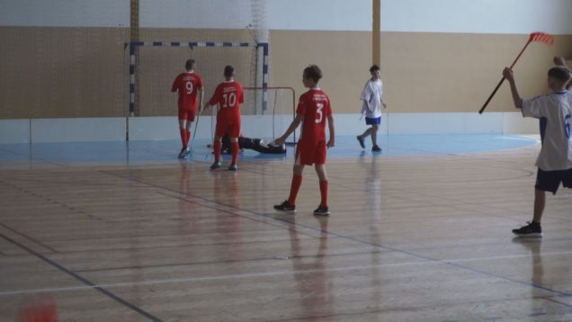 Vo finále florbalového turnaja si zmerali sily 3 základné školy